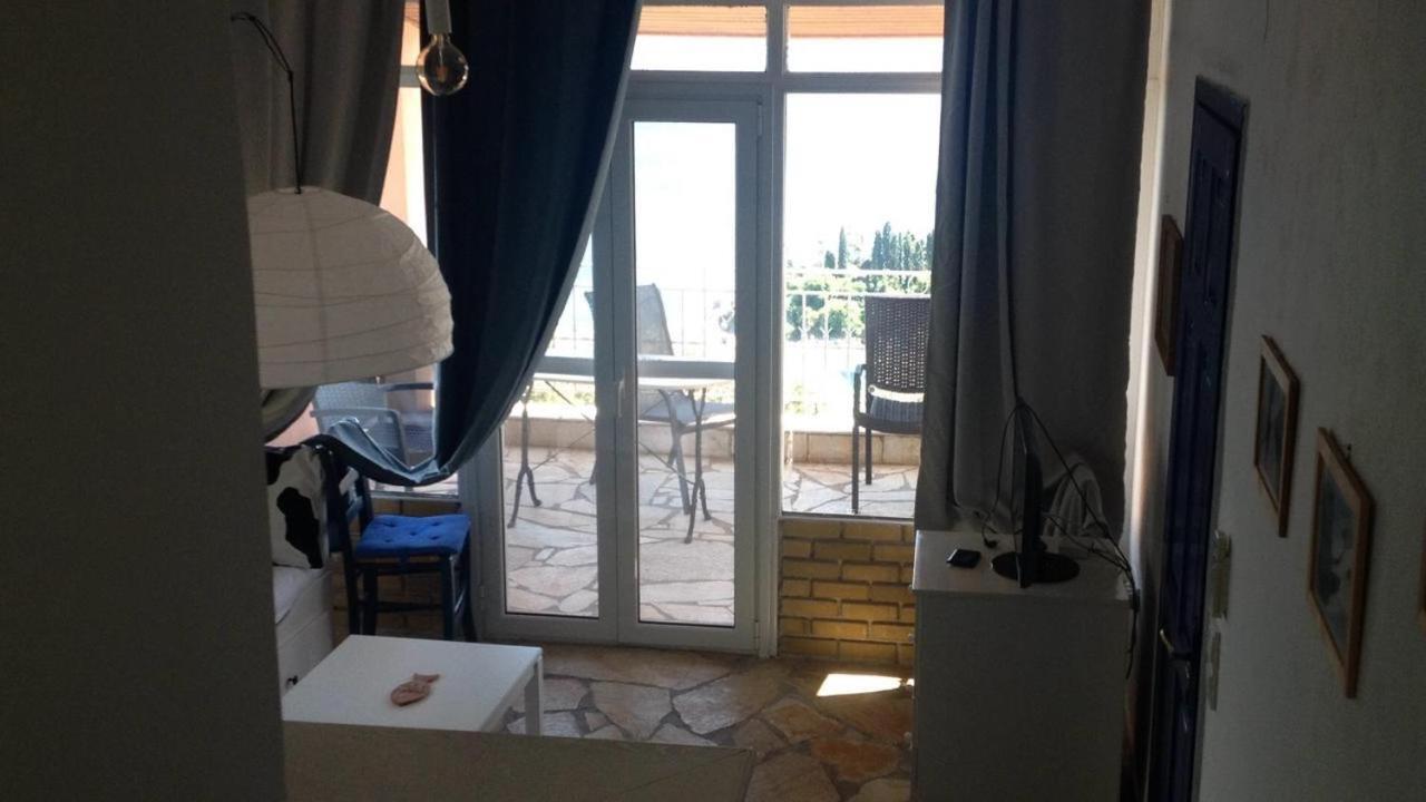 Maria Corfu Loustri Hotel Gimari Buitenkant foto